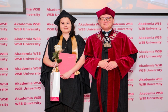 Zdjęcie nr 14 z galerii Uroczysty finał akademickiej drogi | Gala studi&oacute;w II stopnia i jednolitych magisterskich