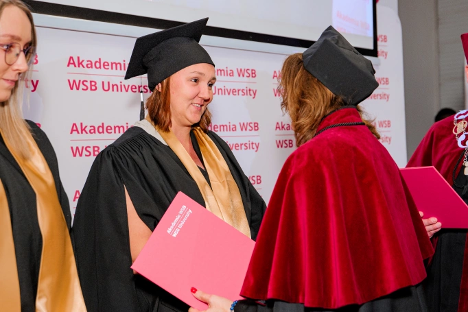 Zdjęcie nr 57 z galerii Uroczysty finał akademickiej drogi | Gala studi&oacute;w II stopnia i jednolitych magisterskich