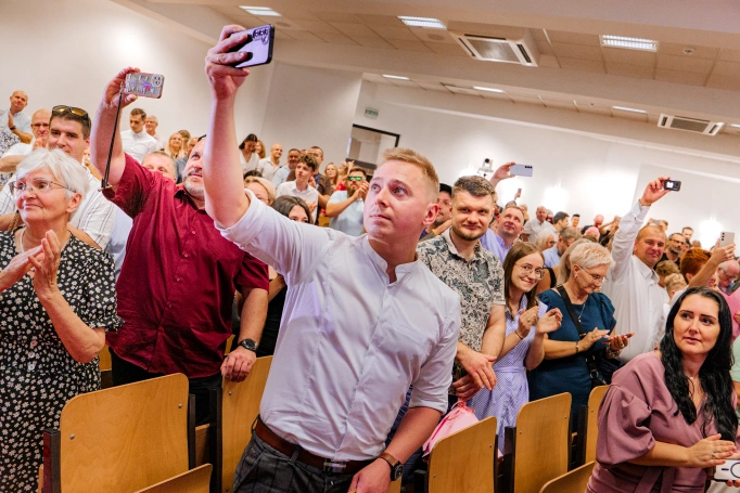 Zdjęcie nr 197 z galerii Uroczysty finał akademickiej drogi | Gala studi&oacute;w II stopnia i jednolitych magisterskich