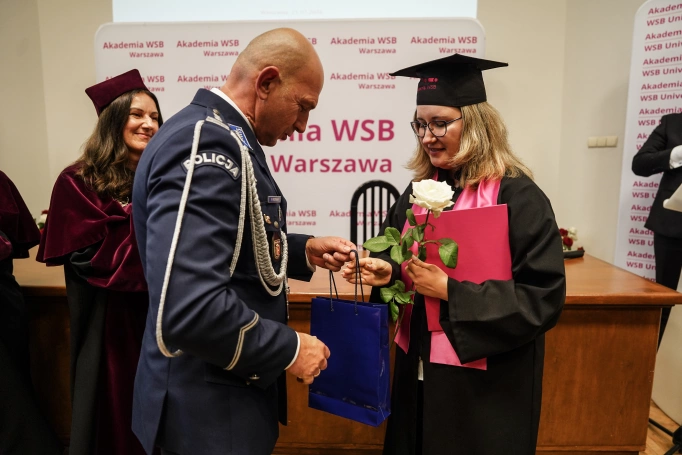 Zdjęcie nr 25 z galerii Warszawa: Gala zakończenia roku akademickiego. Fotogaleria II
