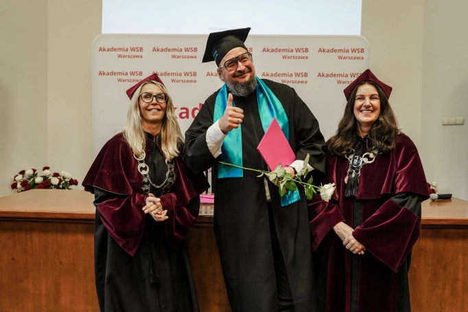 Zdjęcie nr 12 z galerii WSB University Graduates in Warsaw Receive Their Diplomas. A Special Gala Marks the Completion of the Faculty&rsquo;s First Year