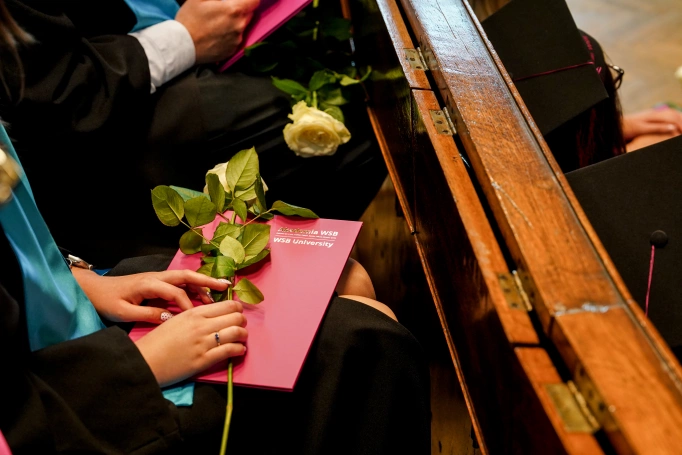 Zdjęcie nr 11 z galerii WSB University Graduates in Warsaw Receive Their Diplomas. A Special Gala Marks the Completion of the Faculty&rsquo;s First Year