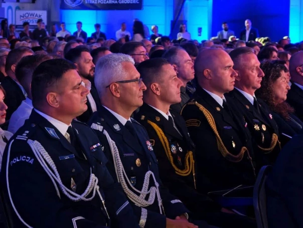 Zdjęcie nr 12 z galerii Wojew&oacute;dzka Inauguracja Roku Szkolnego 2026/2027 w Będzinie 