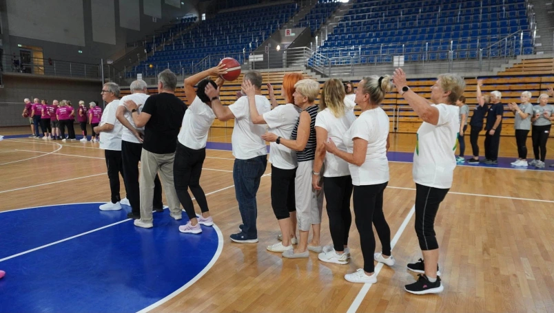 Zdjęcie nr 22 z galerii Seniorzy pokazali sportową moc! 