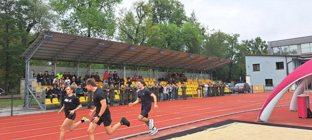 Zdjęcie nr 20 z galerii I Międzypowiatowa Olimpiada Bezpieczeństwa