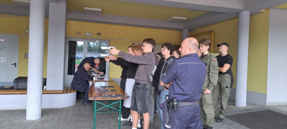 Zdjęcie nr 21 z galerii I Międzypowiatowa Olimpiada Bezpieczeństwa