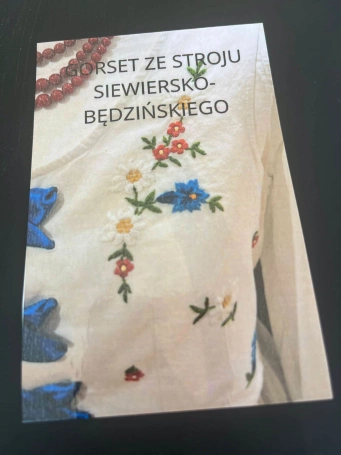 Zdjęcie nr 5 z galerii Zagłębiowskie wzory rozkwitły pod igłą!