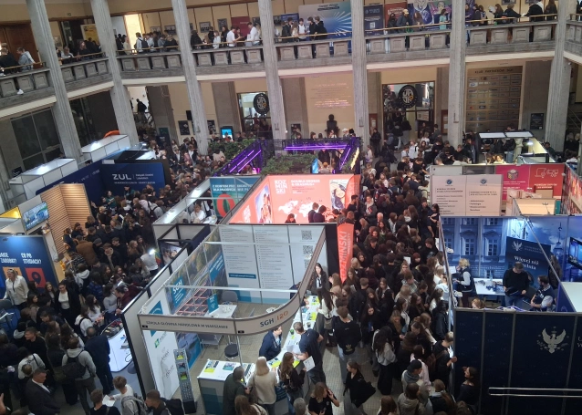 Zdjęcie nr 6 z galerii Akademia WSB na salonach. Targi edukacyjne w stolicy 