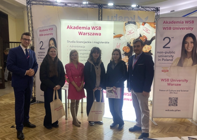 Zdjęcie nr 7 z galerii Akademia WSB na salonach. Targi edukacyjne w stolicy 