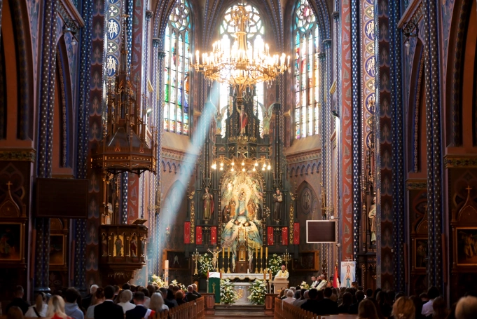 Zdjęcie nr 8 z galerii Nabożeństwo Ekumeniczne w Bazylice pw. Najświętszej Maryi Panny Anielskiej w Dąbrowie G&oacute;rniczej