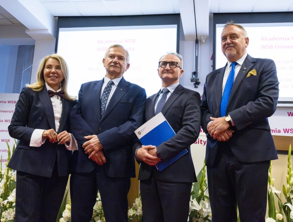 Zdjęcie nr 74 z galerii  32. rok akademicki w Akademii WSB oficjalnie rozpoczęty!