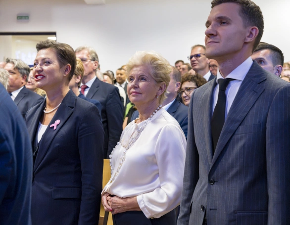 Zdjęcie nr 58 z galerii  32. rok akademicki w Akademii WSB oficjalnie rozpoczęty!