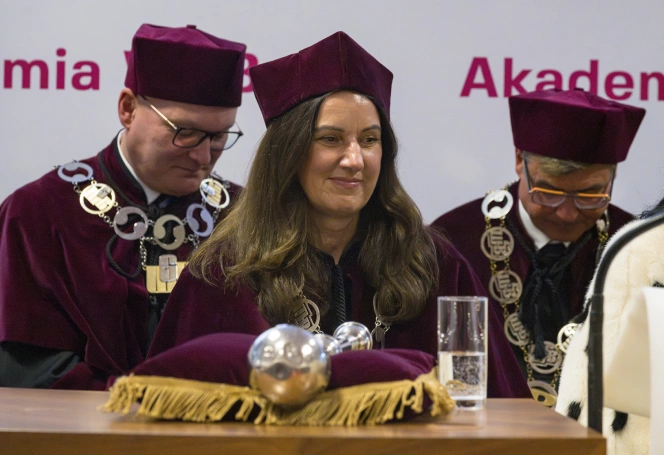 Zdjęcie nr 55 z galerii  32. rok akademicki w Akademii WSB oficjalnie rozpoczęty!