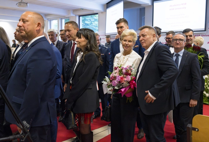 Zdjęcie nr 47 z galerii  32. rok akademicki w Akademii WSB oficjalnie rozpoczęty!