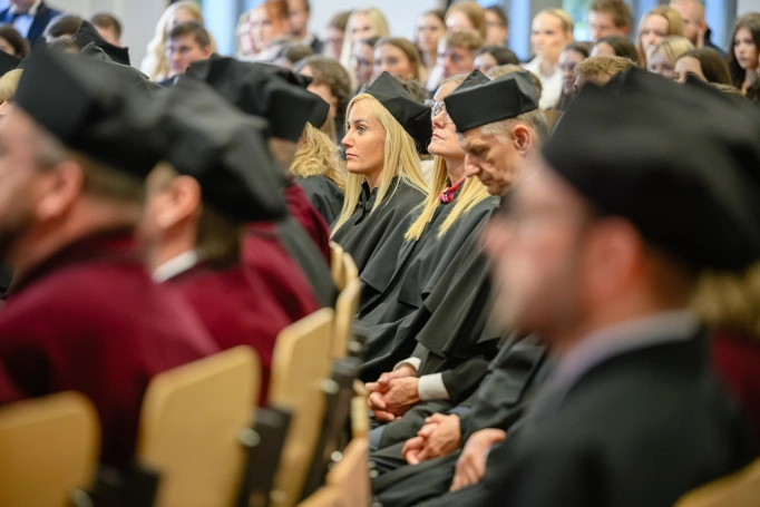 Zdjęcie nr 34 z galerii  32. rok akademicki w Akademii WSB oficjalnie rozpoczęty!