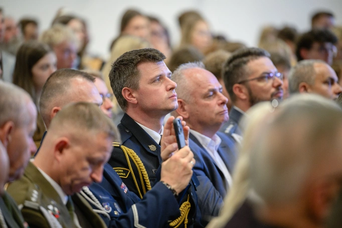 Zdjęcie nr 42 z galerii  32. rok akademicki w Akademii WSB oficjalnie rozpoczęty!