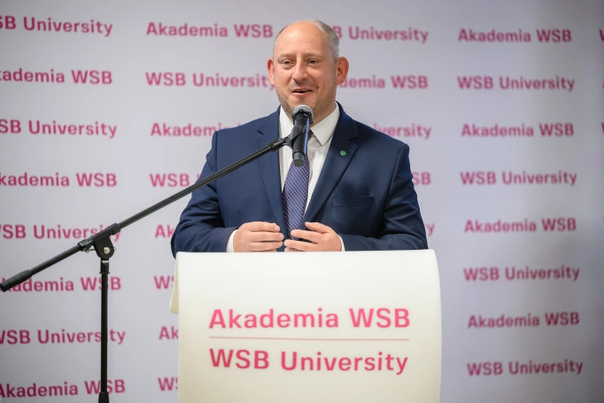 Zdjęcie nr 62 z galerii  32. rok akademicki w Akademii WSB oficjalnie rozpoczęty!