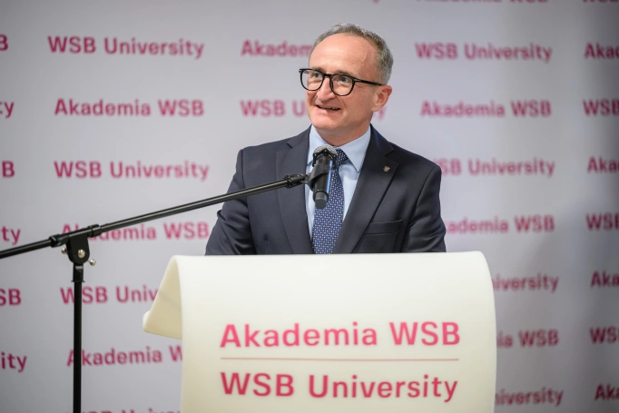 Zdjęcie nr 67 z galerii  32. rok akademicki w Akademii WSB oficjalnie rozpoczęty!