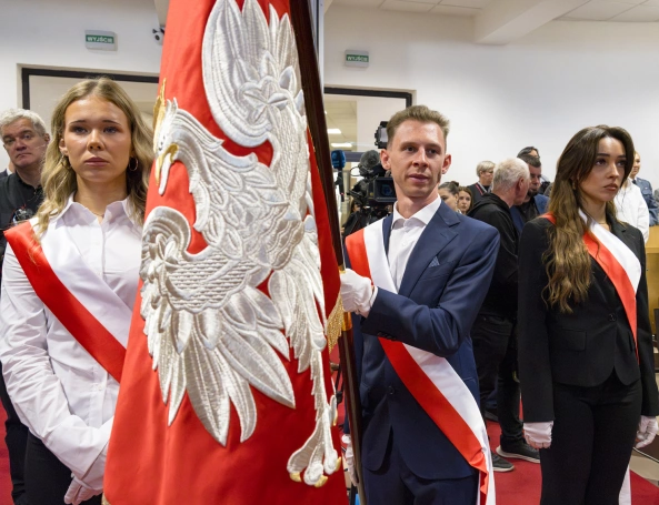 Zdjęcie nr 1 z galerii Immatrykulacja nowych student&oacute;w &ndash; kształcących się w języku polskim i językach obcych &ndash; oraz doktorant&oacute;w Interdyscyplinarnej Międzynarodowej Szkoły Doktorskiej Akademii WSB