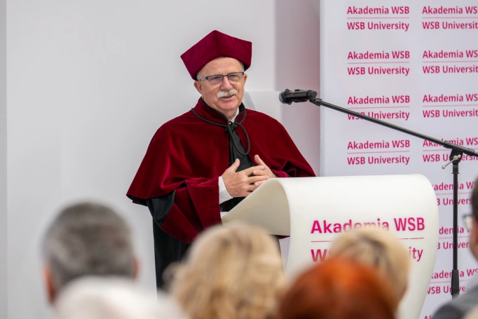 Zdjęcie nr 12 z galerii Uroczysta inauguracja roku akademickiego 2026/2027 Jaworznickiego Uniwersytetu Trzeciego Wieku