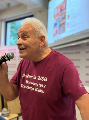 Zdjęcie nr 14 z galerii 6 października w Uniwersytecie Trzeciego Wieku Akademii WSB spotkaliśmy się w wyjątkowej atmosferze!