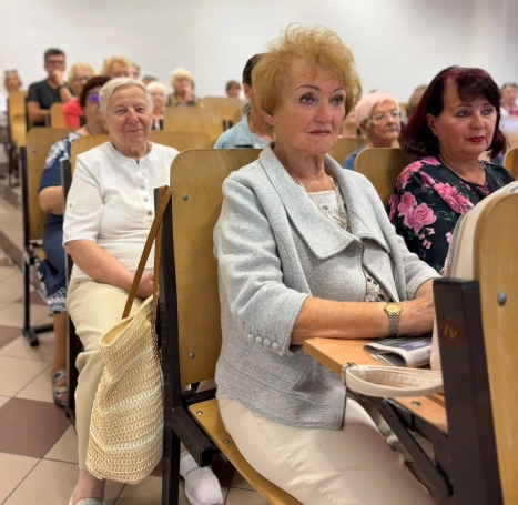 Zdjęcie nr 5 z galerii 6 października w Uniwersytecie Trzeciego Wieku Akademii WSB spotkaliśmy się w wyjątkowej atmosferze!