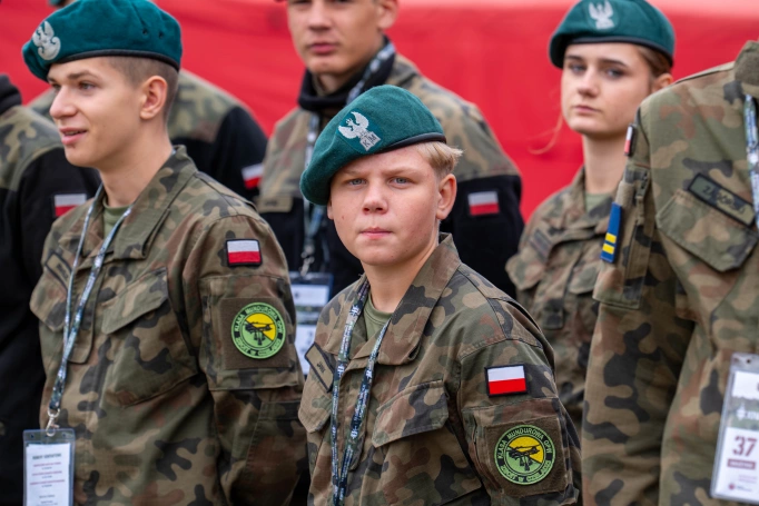 Zdjęcie nr 4 z galerii Trzy dni w koszarach, finał na Wawelu. Za nami XIV Og&oacute;lnopolski Turniej Klas o Profilu Mundurowym - I 