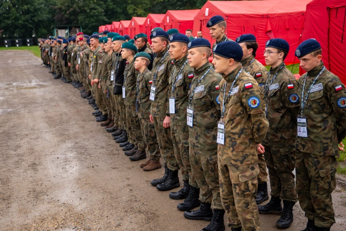 Zdjęcie nr 29 z galerii Trzy dni w koszarach, finał na Wawelu. Za nami XIV Og&oacute;lnopolski Turniej Klas o Profilu Mundurowym - I 