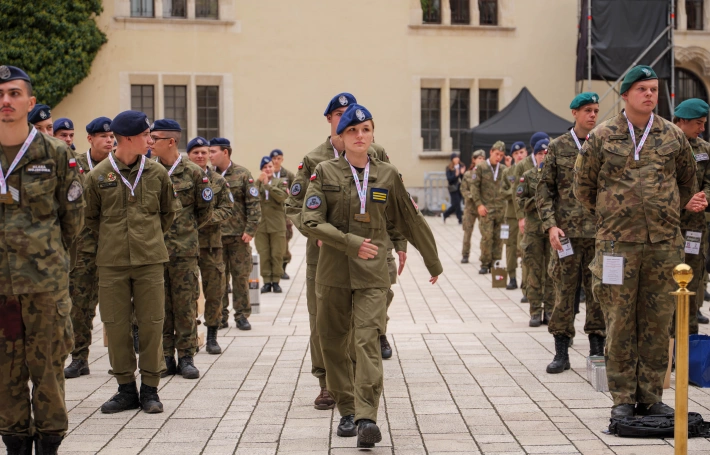 Zdjęcie nr 29 z galerii Trzy dni w koszarach, finał na Wawelu. Za nami XIV Og&oacute;lnopolski Turniej Klas o Profilu Mundurowym - III