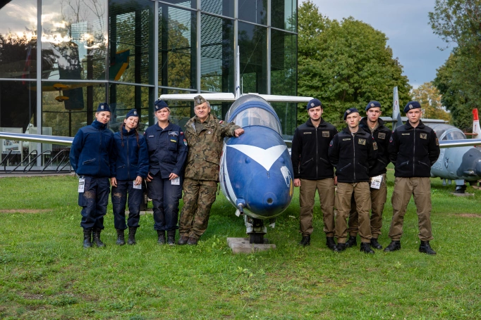 Zdjęcie nr 34 z galerii Trzy dni w koszarach, finał na Wawelu. Za nami XIV Og&oacute;lnopolski Turniej Klas o Profilu Mundurowym - II