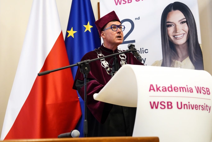 Zdjęcie nr 15 z galerii Gaudeamus igitur. Uroczystość inauguracji roku akademickiego na stołecznym wydziale Akademii WSB