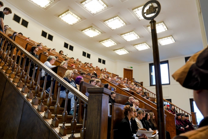Zdjęcie nr 26 z galerii Gaudeamus igitur. Uroczystość inauguracji roku akademickiego na stołecznym wydziale Akademii WSB