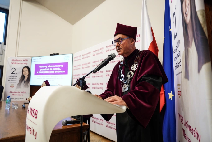 Zdjęcie nr 18 z galerii Gaudeamus igitur. Uroczystość inauguracji roku akademickiego na stołecznym wydziale Akademii WSB. Fotogaleria II