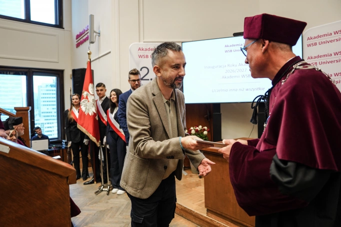 Zdjęcie nr 22 z galerii Gaudeamus igitur. Uroczystość inauguracji roku akademickiego na stołecznym wydziale Akademii WSB. Fotogaleria II