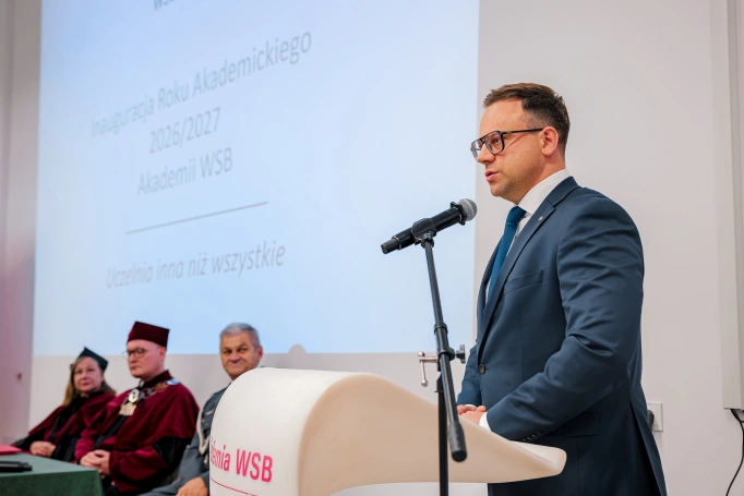 Zdjęcie nr 16 z galerii Uroczysta Inauguracja Roku Akademickiego 2026/2027 w Akademii WSB w Jaworznie