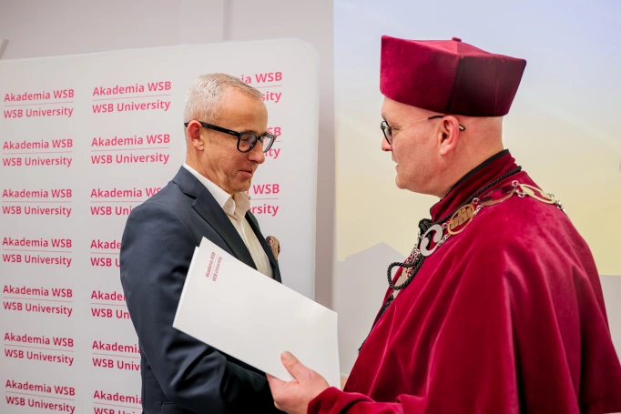 Zdjęcie nr 48 z galerii Uroczysta Inauguracja Roku Akademickiego 2026/2027 w Akademii WSB w Jaworznie