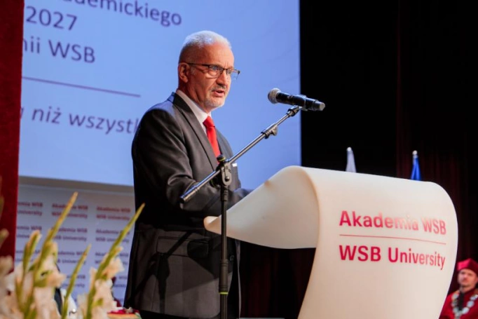 Zdjęcie nr 21 z galerii Uroczysta Inauguracja Roku Akademickiego 2026/2027 w Akademii WSB w Cieszynie