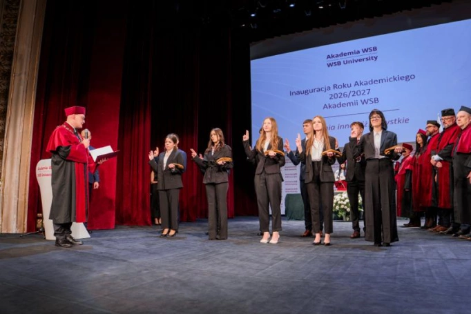 Zdjęcie nr 10 z galerii Uroczysta Inauguracja Roku Akademickiego 2026/2027 w Akademii WSB w Cieszynie