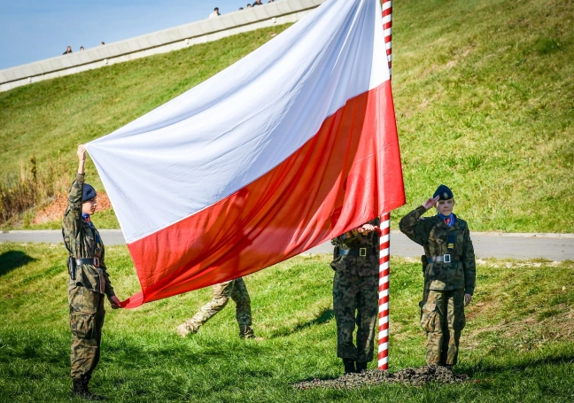Zdjęcie nr 4 z galerii Uroczystość ślubowania w szkole partnerskiej Akademii WSB