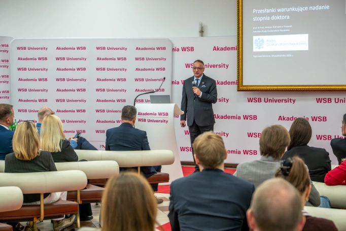 Zdjęcie nr 33 z galerii Postępowania awansowe w nauce &ndash; konferencja Rady Doskonałości Naukowej i Akademii WSB