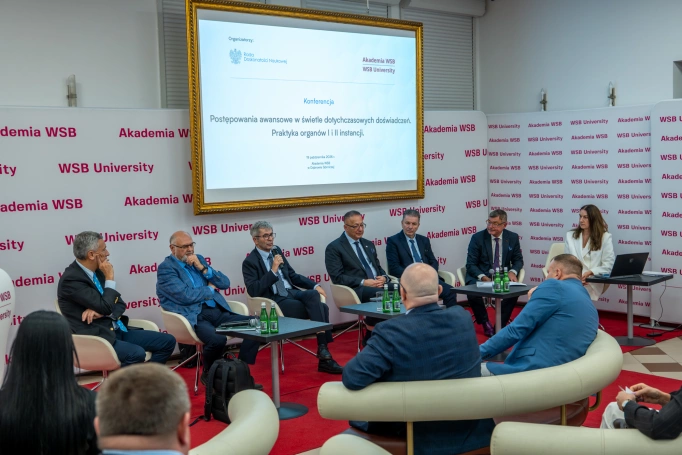 Zdjęcie nr 37 z galerii Postępowania awansowe w nauce &ndash; konferencja Rady Doskonałości Naukowej i Akademii WSB