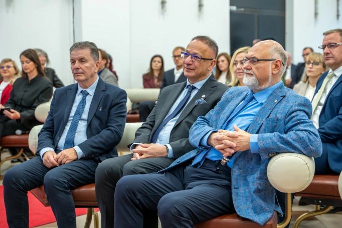 Zdjęcie nr 29 z galerii Postępowania awansowe w nauce &ndash; konferencja Rady Doskonałości Naukowej i Akademii WSB