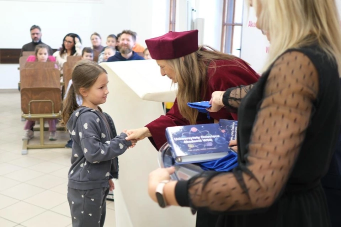 Zdjęcie nr 19 z galerii Inauguracja Cieszyńskiego Uniwersytetu Dziecięcego | Akademia WSB Cieszyn
