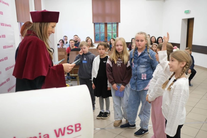 Zdjęcie nr 33 z galerii Inauguracja Cieszyńskiego Uniwersytetu Dziecięcego | Akademia WSB Cieszyn