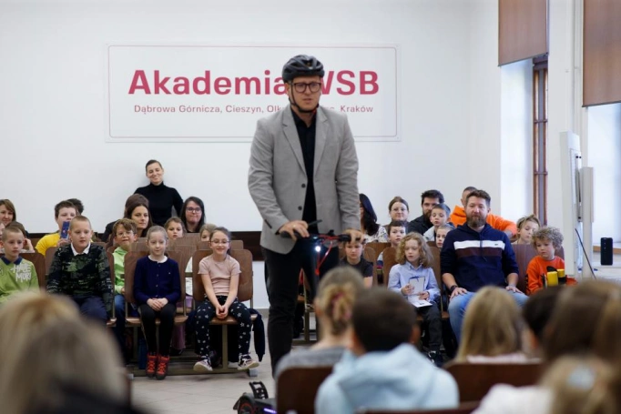 Zdjęcie nr 38 z galerii Inauguracja Cieszyńskiego Uniwersytetu Dziecięcego | Akademia WSB Cieszyn