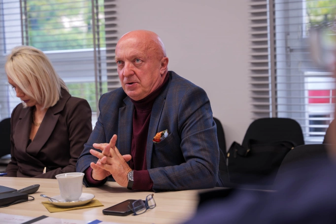 Zdjęcie nr 6 z galerii Dwa lata badań AWSB nad dywersją i dwa tysiące przeszkolonych os&oacute;b
