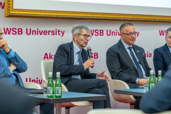Zdjęcie nr 7 z galerii From Doctorate to Professorship. A Conference of the Council of Scientific Excellence and WSB University on Academic Promotion Proceedings