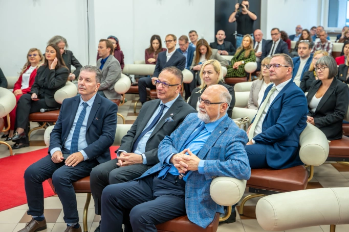 Zdjęcie nr 34 z galerii From Doctorate to Professorship. A Conference of the Council of Scientific Excellence and WSB University on Academic Promotion Proceedings