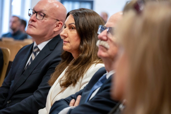 Zdjęcie nr 1 z galerii Akademia WSB uroczyście powitała nowych doktorant&oacute;w. Inauguracja Roku Akademickiego 2026/2027