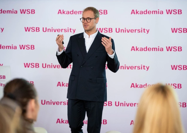 Zdjęcie nr 11 z galerii WSB University Ceremonially Welcomes New Doctoral Students. Inauguration of the 2026/2027 Academic Year